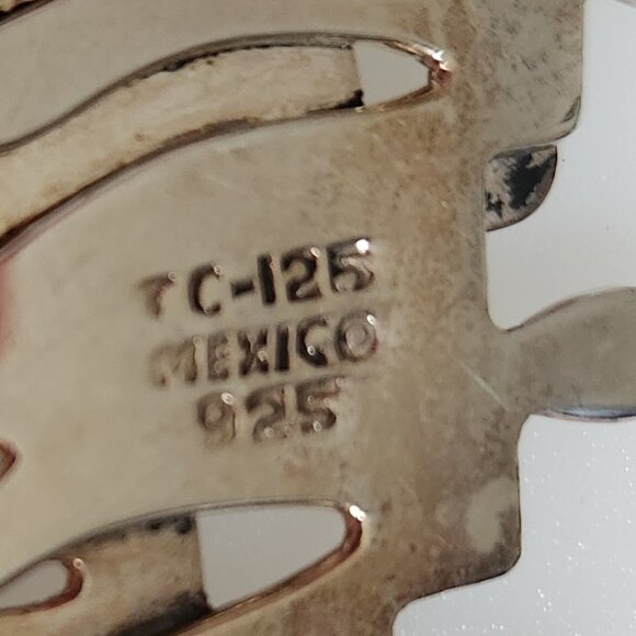 VINTAGE SIGNED TC-125 MEXICO 925 SILVER GROUP OF MEN BROOCH. - Picture 5 of 7